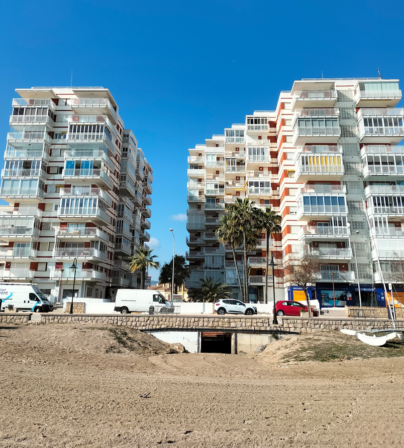 Instalación Bajantes Fecales, Cocina y Pluviales en Benicassim